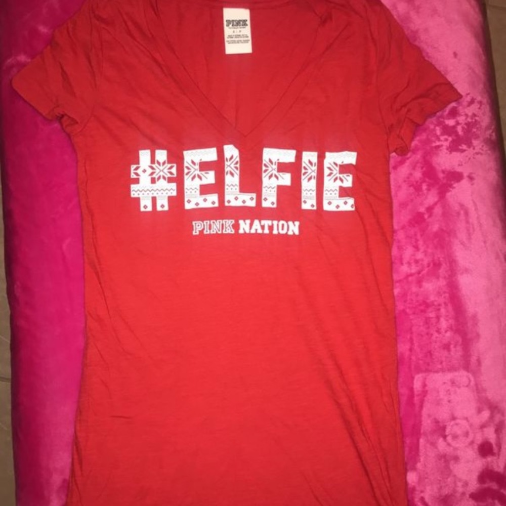 Victoria’s Secret PINK #Elfie T-shirt